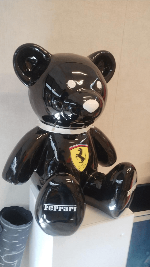 BEURSPROMO Ferrari beer met ketting