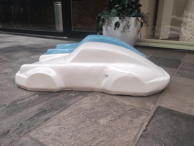BEURSPROMO: Porsche racing XL sculptuur